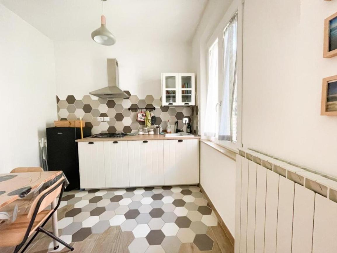 Bellissimo Appartamento A Pérouse Extérieur photo